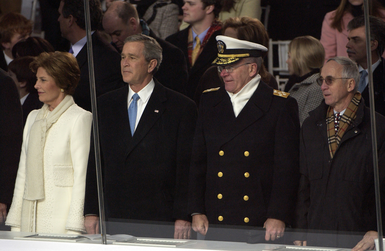 US_Navy_050120-F-3231D-332_President_George_W._Bush,_Chief_of_Naval_Operations,_Adm._Vern_Clar...jpg